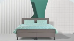 Box Lowen Plus vlak met gestoffeerd matras