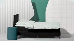 Box Lowen vlak met gestoffeerd matras