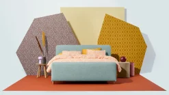 Boxspring Round vlak met gestoffeerd matras en voetbord